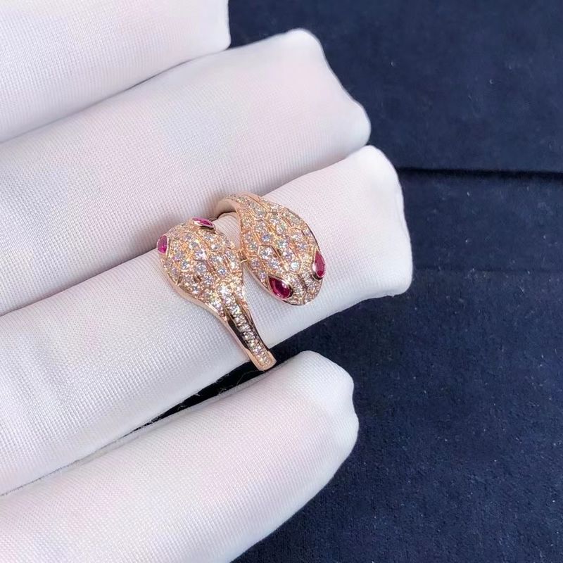 Qualità Oro dell'anello 18k di BVLGARI Serpenti Seduttori e diamanti reali Rose Gold fabbrica
