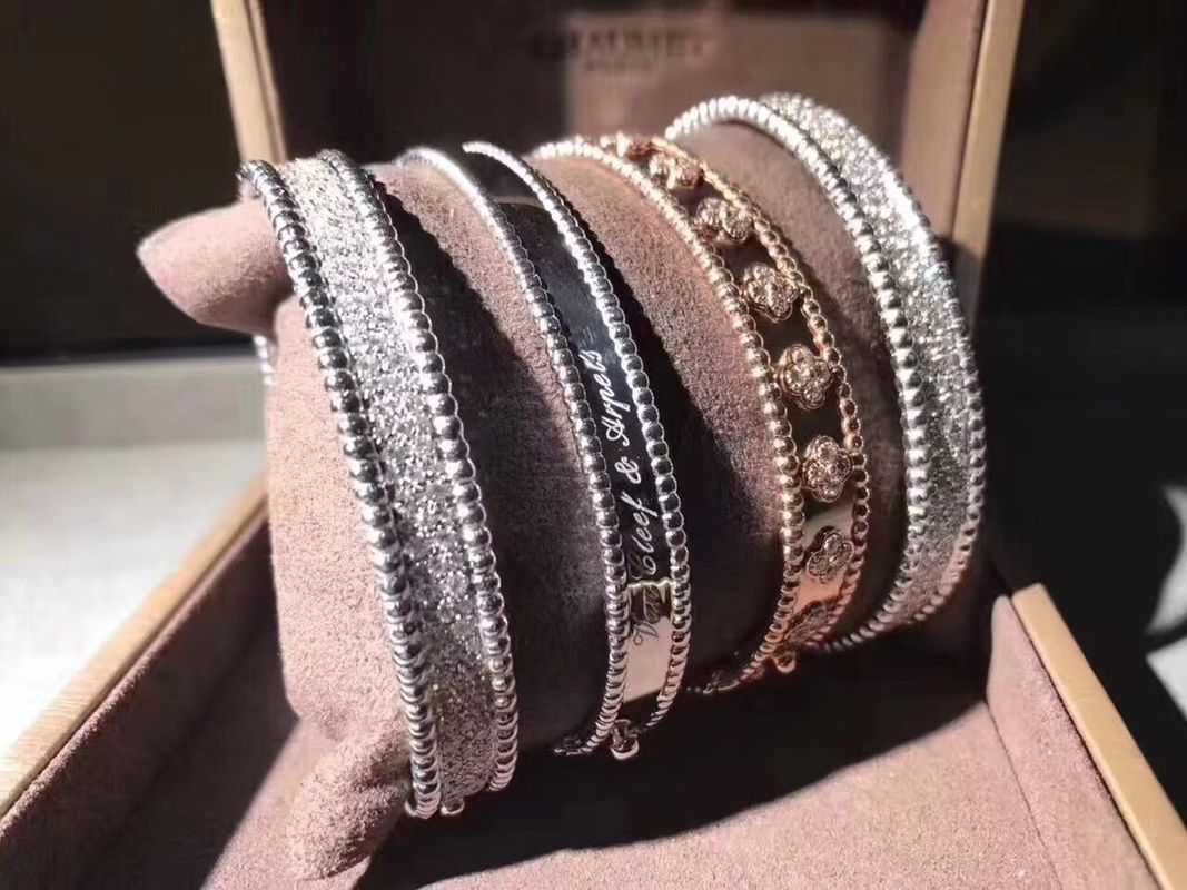 Qualità Braccialetto reale medio Rose Yellow Gold bianca della firma di Perlee dell'oro 18k del modello VCA fabbrica