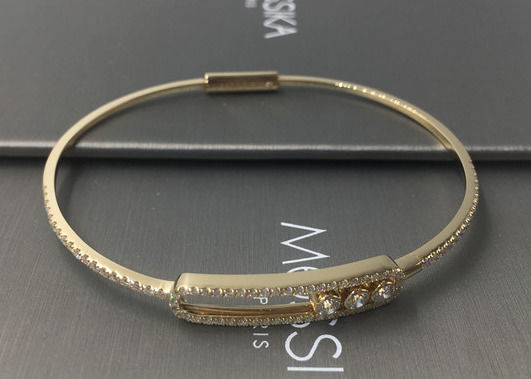 Qualità i braccialetti sottili del braccialetto dell'oro giallo dei gioielli di 18K Parigi con 3 pezzi muovono i diamanti fabbrica