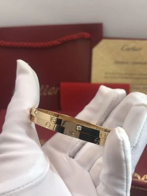 Qualità Diamanti del piccolo modello 6 del braccialetto dell'oro di AMORE 18K per le donne/uomini fabbrica