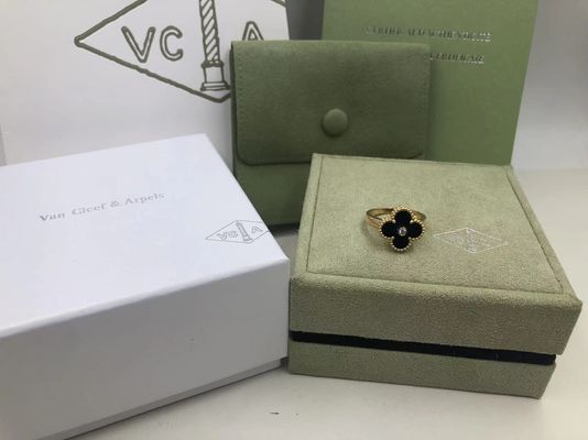 Qualità Diamante di Van Cleef And Arpels Vintage Alhambra Ring Yellow Gold Onyx Round fabbrica