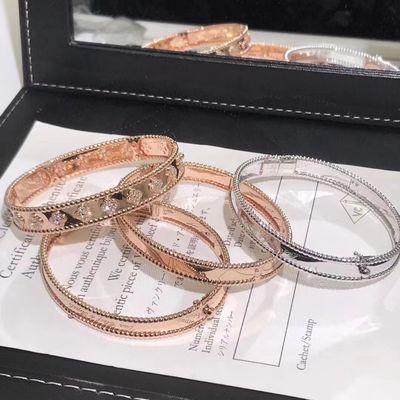 Qualità Braccialetto reale medio Rose Yellow Gold bianca della firma di Perlee dell'oro 18k del modello VCA fabbrica