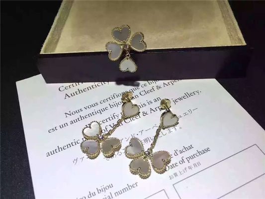Qualità Orecchini di Van Cleef Sweet Alhambra, orecchini madreperlacei bianchi con il diamante rotondo fabbrica