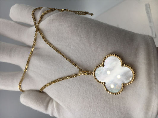 Qualità Forma d'annata lunga del fiore della collana di Alhambra dell'oro giallo 18k senza diamante fabbrica