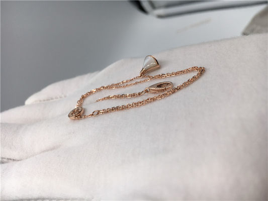 Qualità Braccialetto di lusso 18K Rose Gold With White Mother dei gioielli dei gioielli del pendente bianco della perla fabbrica