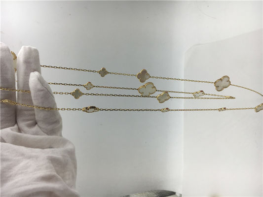 Qualità Long Necklace Van Cleef e Arpels con la collana del pendente dell'oro bianco di motivi di forma 16 del fiore fabbrica