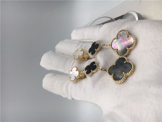 Qualità Oro giallo magico degli orecchini 18k di Van Cleef Arpels Alhambra con la madreperla bianca e grigia fabbrica