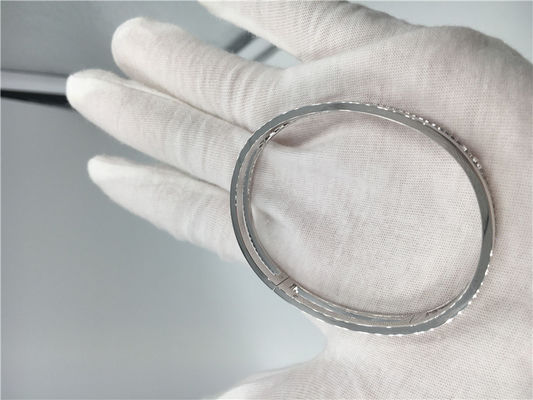 Qualità Selli il braccialetto commovente del diamante di forma, braccialetti del braccialetto dell'oro bianco delle signore 18k fabbrica