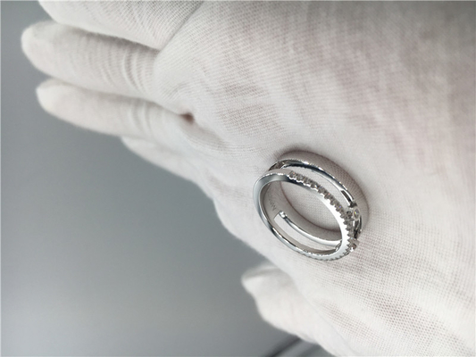 Gioielli reali tre Diamond Ring For Wedding muoventesi di Parigi dell'oro bianco 18K