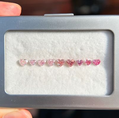 Qualità LuxuryShine Rosa / Giallo / Verde Cuore Taglio Laboratorio Cresciuto Diamante VVS-VS Diamanti Reali & Gioielli di Nozze & Gioielli Personalizzati fabbrica