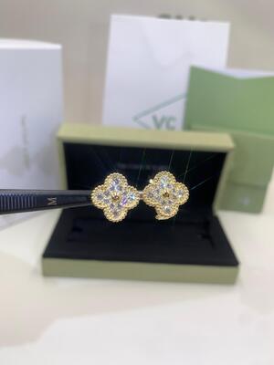 Madreperla bianca d'annata dell'oro giallo di Alhambra Medium Clip Earrings 18K CONTRO il diamante
