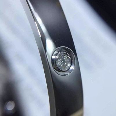 Qualità Oro dell'oro giallo Diamonds18k dei diamanti del braccialetto 4 di amore dei gioielli di marca fabbrica