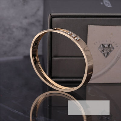 Qualità movimento Noa Diamond Bangle Bracelet For Ladies di Luxury Jewelry dell'oro giallo 18K fabbrica